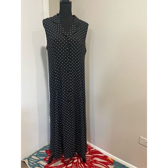 Christopher & Banks Dresses & Skirts - Christopher & Banks Sleeveless Maxi Dress Size 14